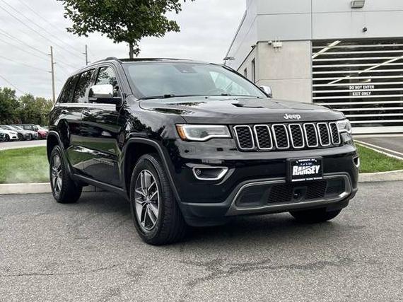 JEEP GRAND CHEROKEE 2018 1C4RJFBG2JC258053 image